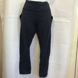 Lululemon Pace Rival Crop 22" Midnight Navy. size 6….0273